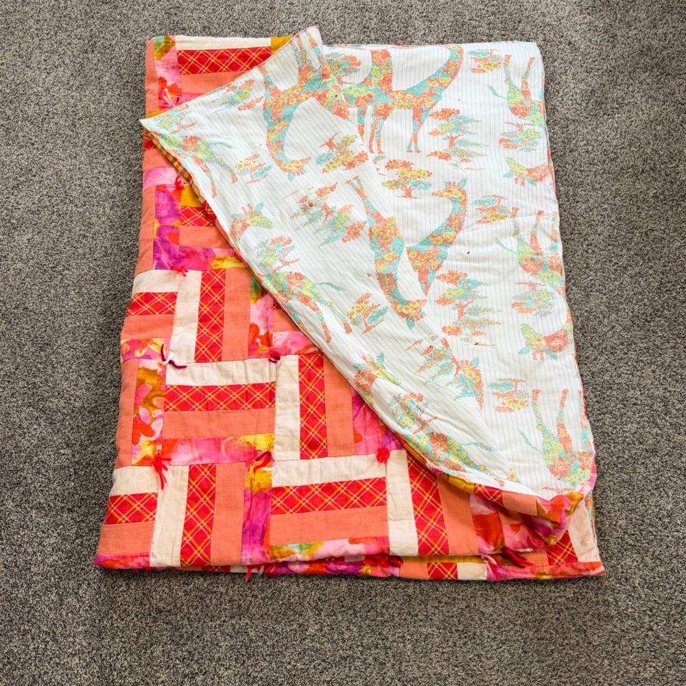 Handmade Patchwork Giraffe Reversible Tied Quilt Unisex 86 x 65 Peach Pink Twin